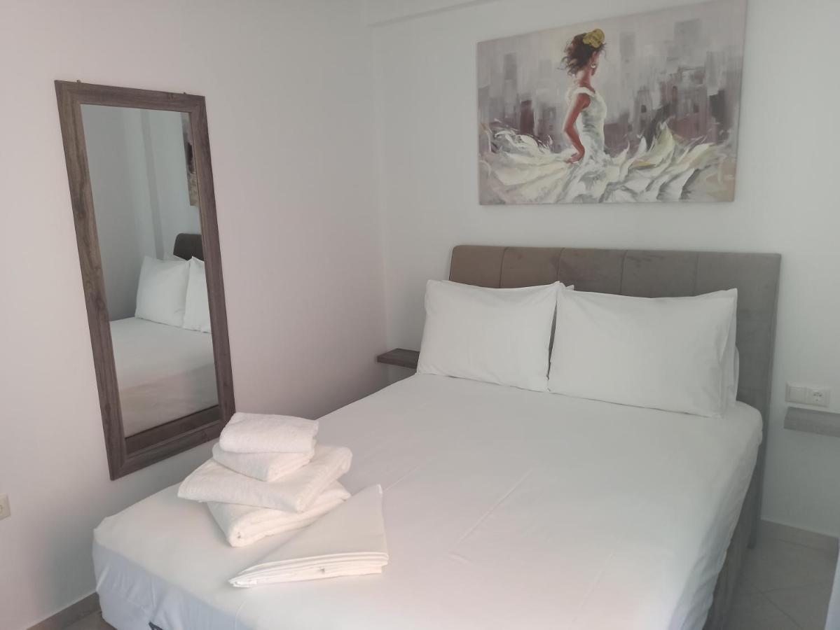Cyclops Luxury Apartments Igoumenítsa Eksteriør bilde